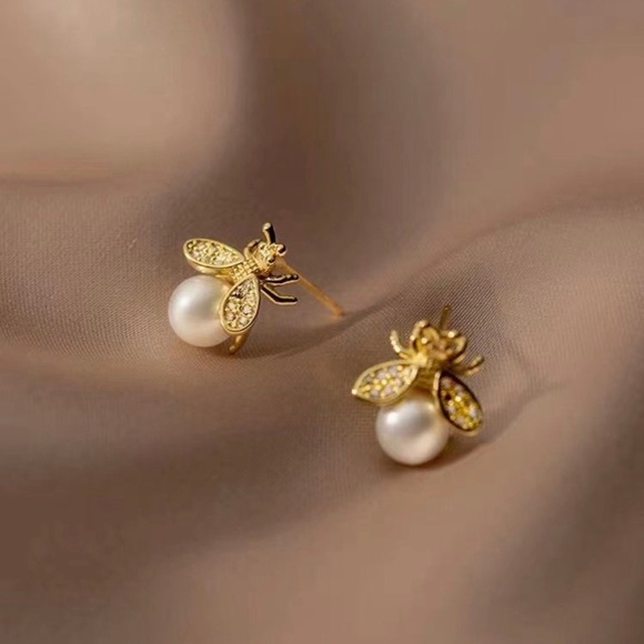 🐝 Bee Earrings Bee Earrings Bee Earrings Bee Earrings Bee Pearl stud Earrings - Picture 8 of 8
